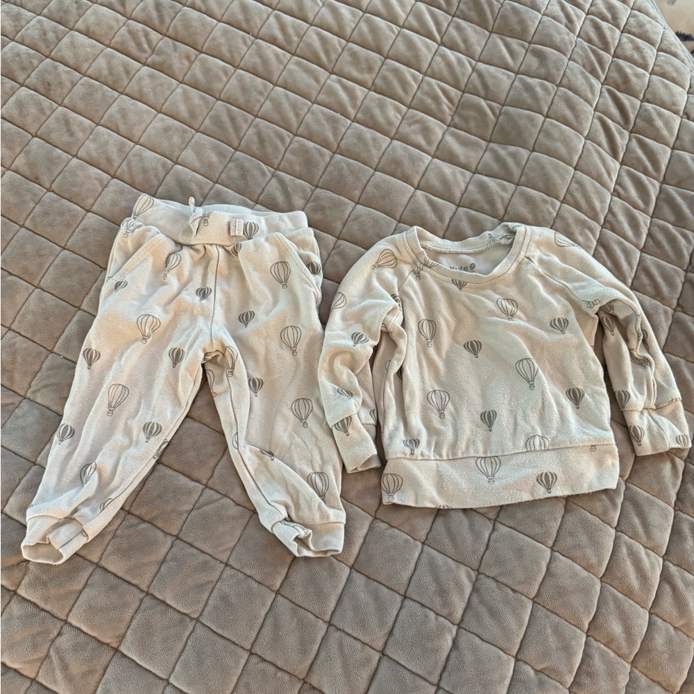 Kyte BABY Cream Hot Air Balloon Sweatshirt and Jogger Outfit